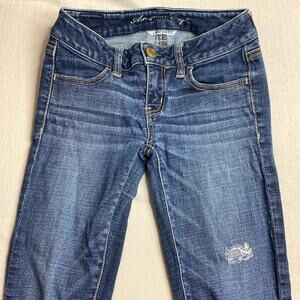 American Eagle  Super Stretch Blue Jeans size 0